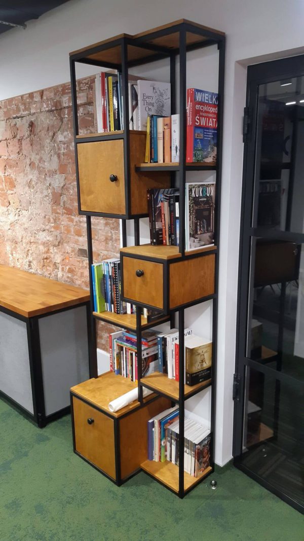 Loft Industrial hohes Bücherregal aus Baustahl, Eichenholz schwarz lackiert im Feinstruktur-Stil