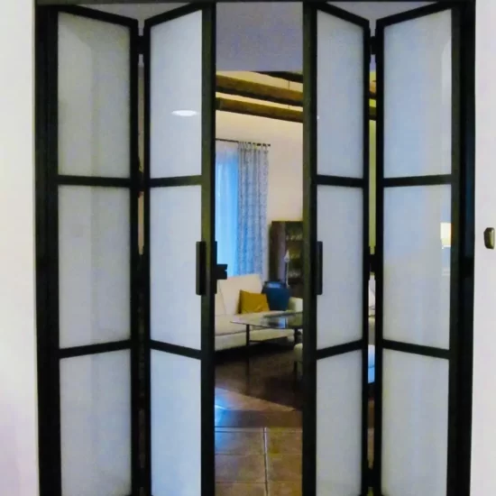 Drzwi Loftowe Harmonijkowe Metalowe z bezpiecznym laminowanym Szkłem Mlecznym VSG 33.1 pomalowane na czarno